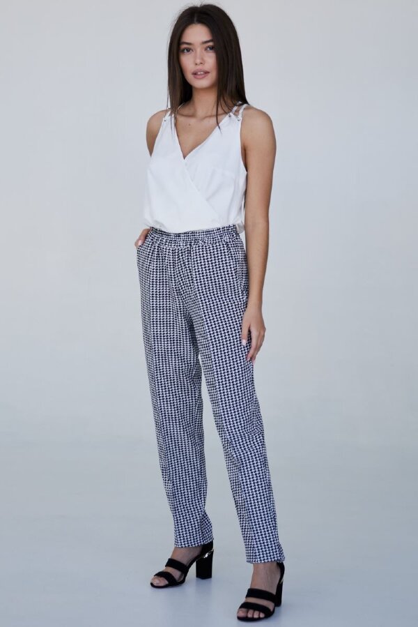 Топ 369, айвори