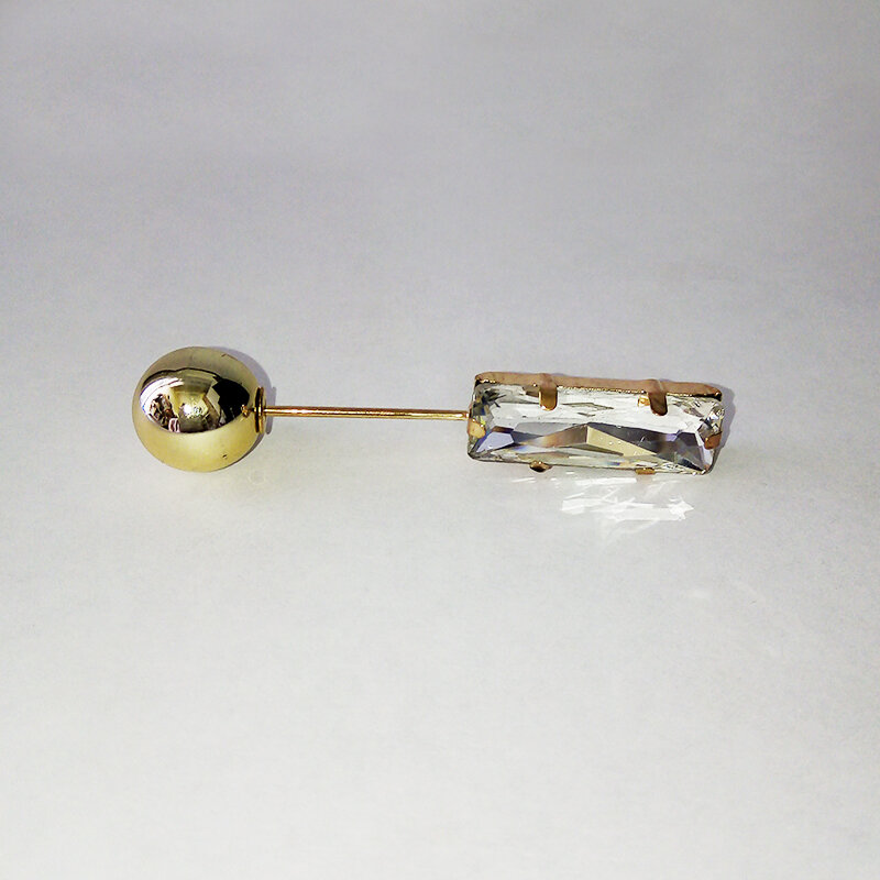 Булавка белый камень/золото