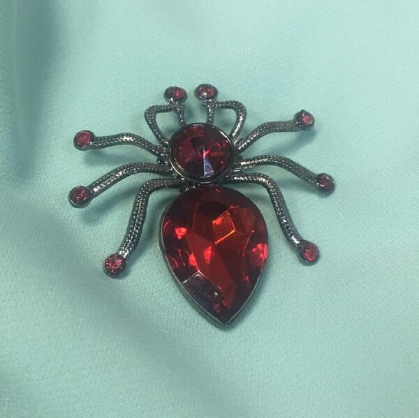 Брошь 949, паук красный