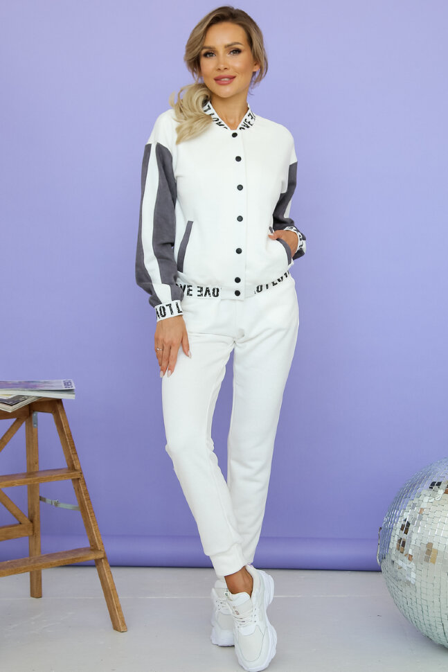 Костюм 2-390/3, айвори/серый