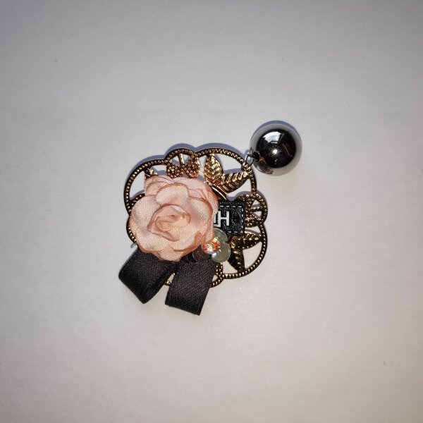 Брошь розовый цветок/атласная лента