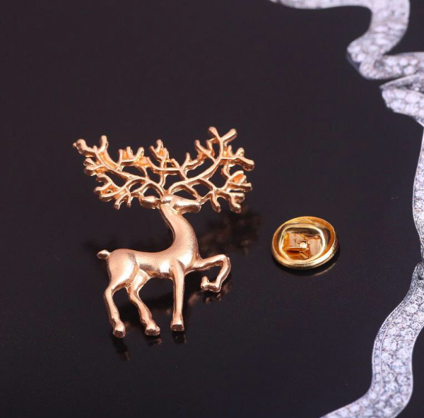 Брошь 922, олень